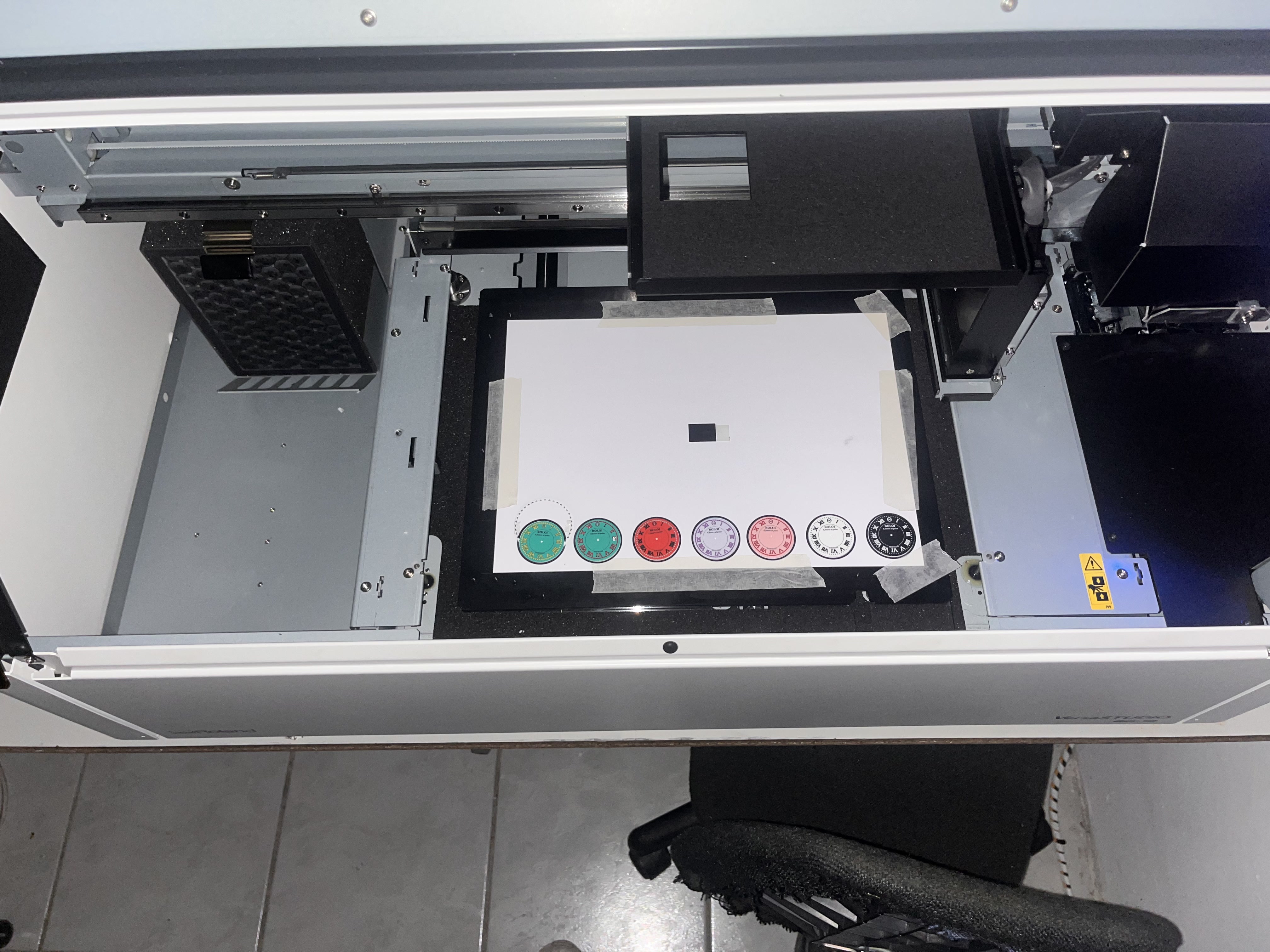 Stampa UV ROLOI - Finitura a colori ad alta risoluzione